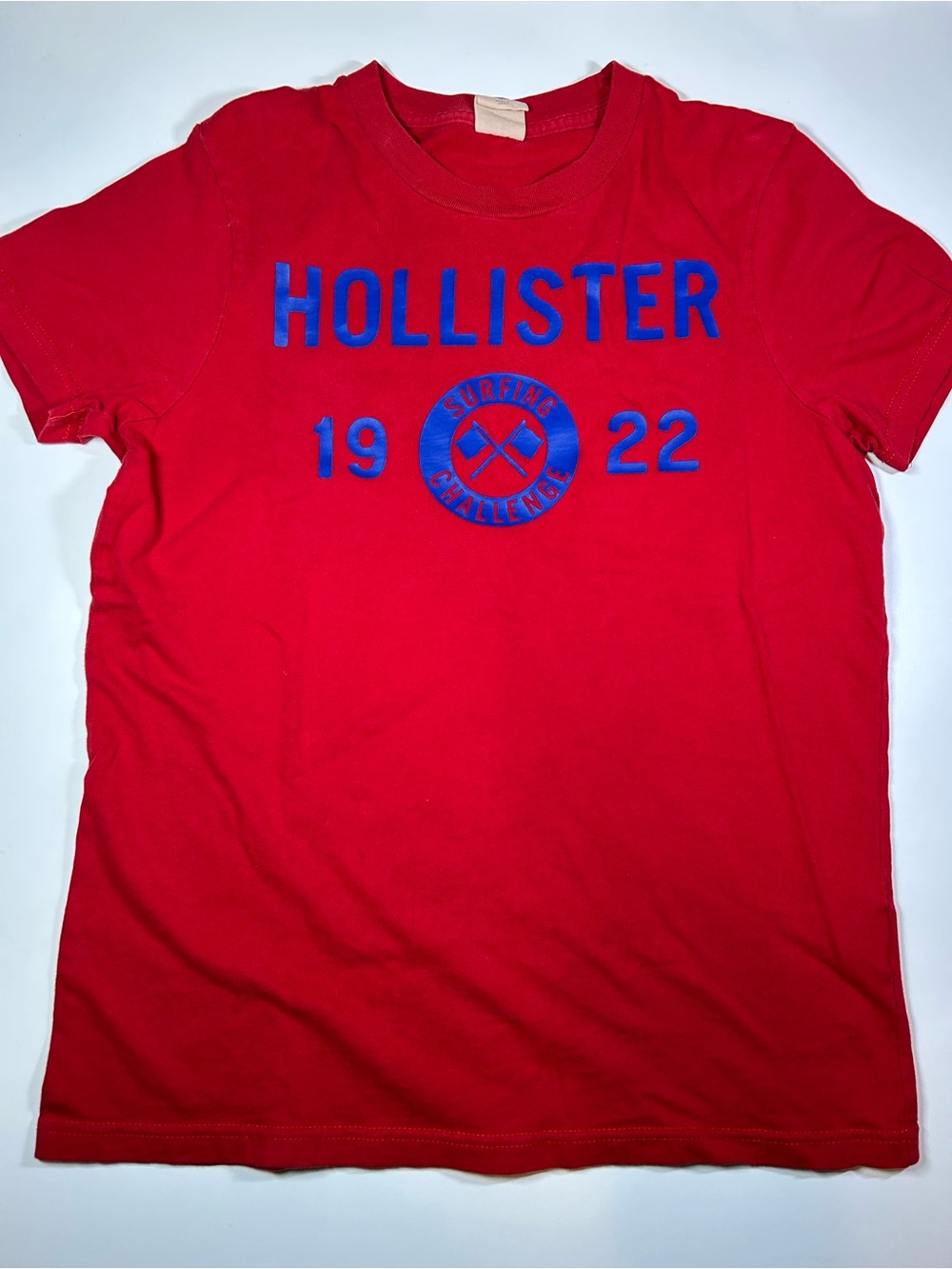 🔥2/$20 Mix & Match🔥Hollister Men's S Red Blue Graphic Cotton